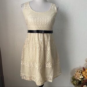 Way-In Ivory Lace Sleeveless Lined Dress Sz 7